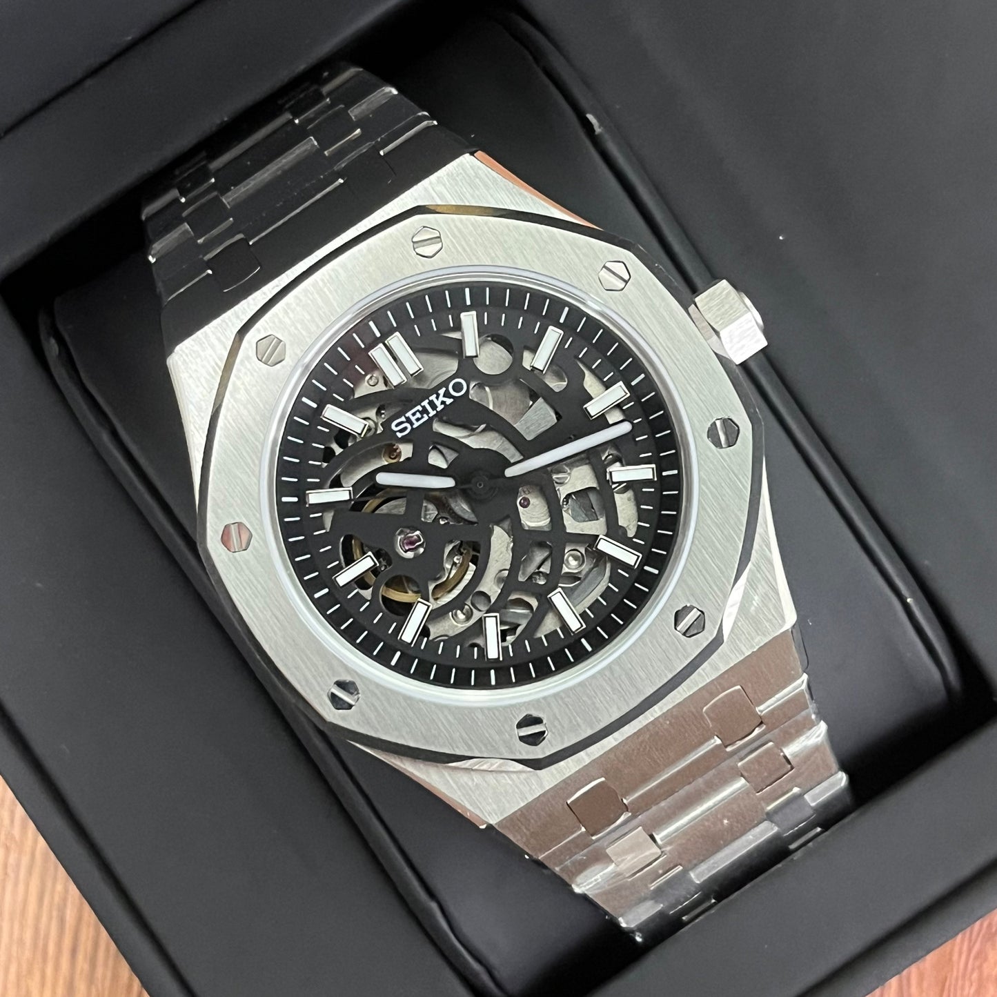 Royal Seikoak | Skeleton