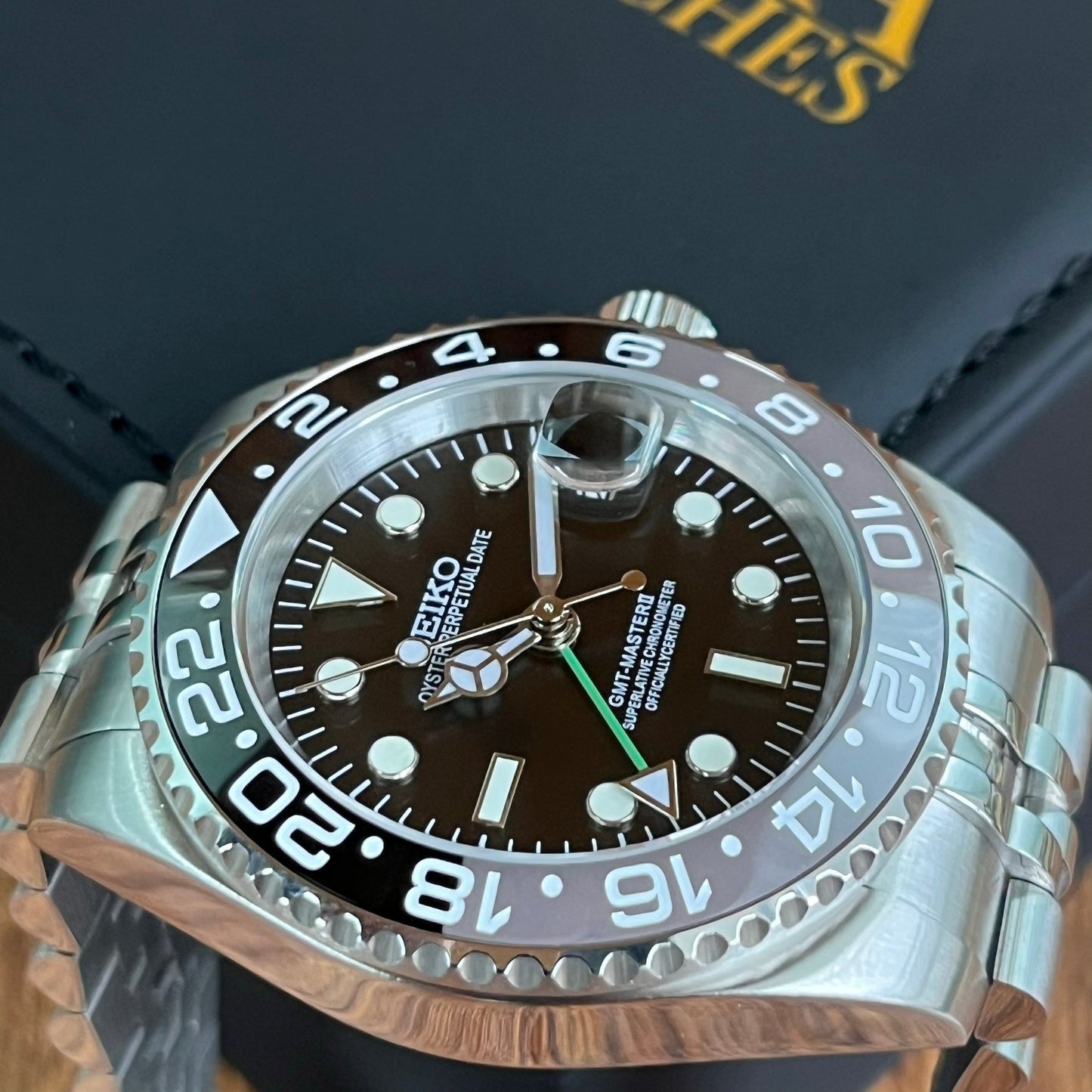 Gmteiko  |  Bruce Wayne