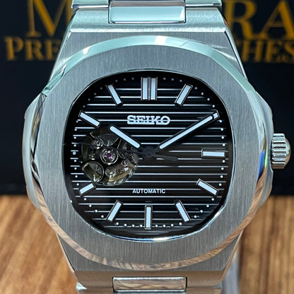 Nauteiko |  Black Open Heart